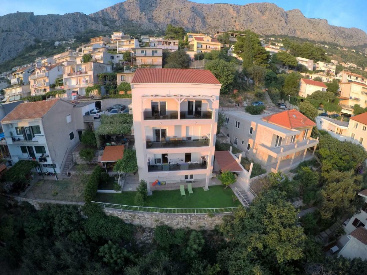 Apartments Mimac 오미스 외부 사진