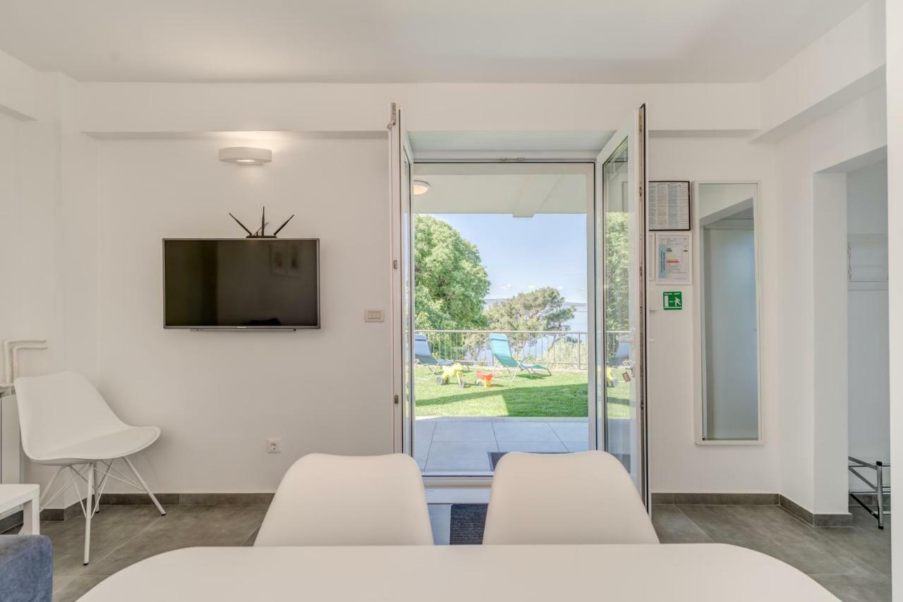 Apartments Mimac 오미스 외부 사진