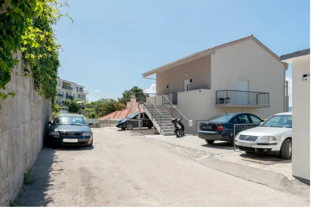 Apartments Mimac 오미스 외부 사진